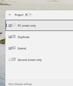 cara menampilkan layar laptop ke proyektor